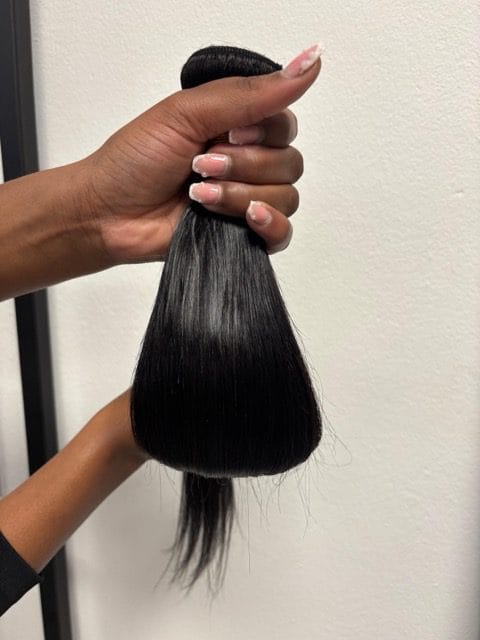 Brazilian Straight Hair Bundle - One Bundle